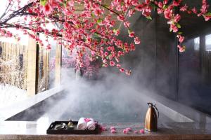 Fotografie z fotogalerie ubytování Songhua Lake Qingshan Snow View Apartment v destinaci Jilin