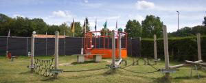Herní místnost nebo prostor pro děti v ubytování Camping Porte des Vosges
