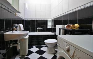 Kúpeľňa v ubytovaní Apartments Marusic