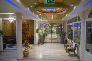 Vstupní hala nebo recepce v ubytování Pantelidis Hotel & Spa + 37 fotografií