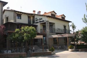 Budova, kde se aparthotel nachází