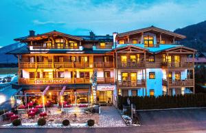 Widok na góry z tego aparthotelu