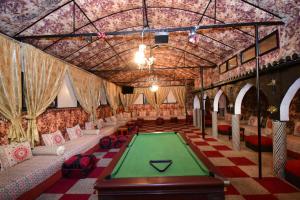 Biljarðborð á Sud Bahia Agadir "Bahia City Hotel"
