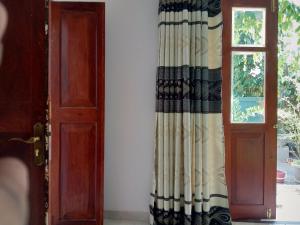 Foto dalla galleria di Mandara Rest a Hikkaduwa
