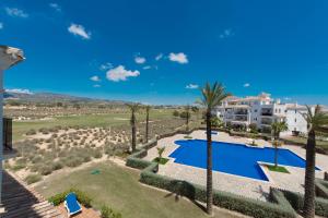 Výhled na bazén z ubytování Casa Scully - Pool & Mountain View Apartment, Hacienda Riquelme nebo okolí