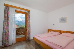 Gallery image of Ferienwohnungen Petschnig 2 in Drobollach am Faakersee