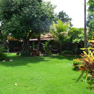 Zahrada ubytování Casa de Temporada em Bonito-MS