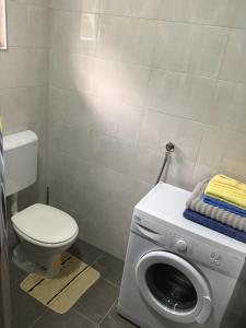 Koupelna v ubytování Apartman I&M