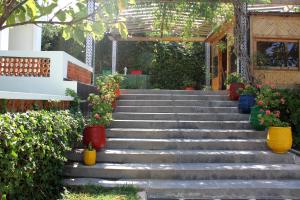 Un jardín fuera de Riad Dar Achaach