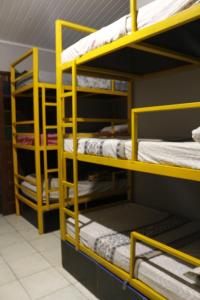 Palanda nebo palandy na pokoji v ubytování Hostel Rota 027 Itacaré