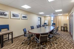 Gallery image of MainStay Suites Near Denver Downtown in Denver