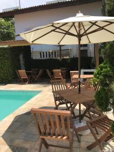 Gallery image of Santa Cecília Pousada in Guarujá +74 photos