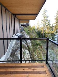 Balkon atau teras di Botany Bay by Eagle Reach Properties