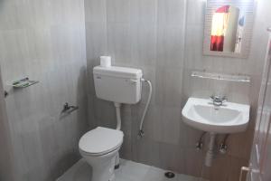 Bany a Harvest Moon Guest House