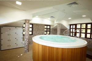 Fotografie z fotogalerie ubytování Family hotel Makedonska Kruchma v destinaci Dobriniště