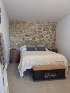 A bed or beds in a room at TRIPERIA 25