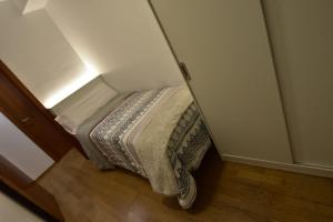 Posteľ alebo postele v izbe v ubytovaní Apartament Gredera + 1 fotografia