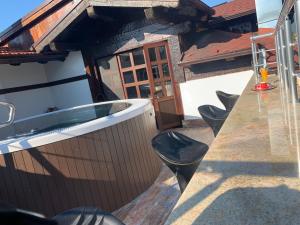 Fotografie z fotogalerie ubytování Family hotel Makedonska Kruchma v destinaci Dobriniště