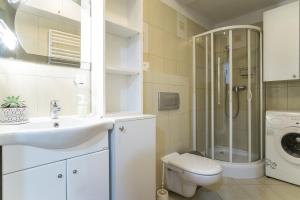 Kúpeľňa v ubytovaní Apartament Promyk Pod Lipkami APARTZAKOP