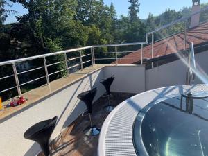 Fotografie z fotogalerie ubytování Family hotel Makedonska Kruchma v destinaci Dobriniště