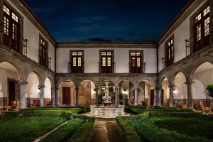 Um jardim em Pousada Mosteiro de Guimaraes