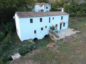 The building in which the holiday home is located