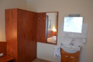 Koupelna v ubytování Hotel Wikinger Hof