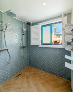 A bathroom at H10 Playa Esmeralda - Adults Only