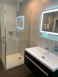 Koupelna v ubytování City-Hotel-Wolgast