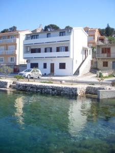 Gallery image of Apartments Sara in Tisno