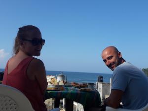 Επισκέπτες που μένουν στο top sea view guest