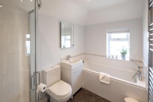 Ένα μπάνιο στο Pigwig Cottage, Thorpeness +13 φωτογραφίες