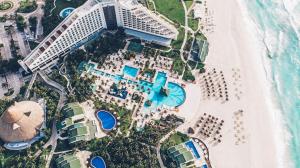 an overhead view of a resort next to the beach at Iberostar Selection Cancun in Cancún