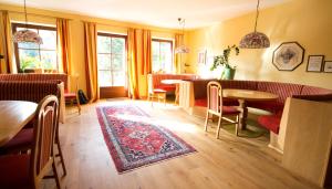 Ruang duduk di Appartements Oswaldeck