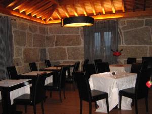 Restoran või mõni muu söögikoht majutusasutuses Quinta Do Passal