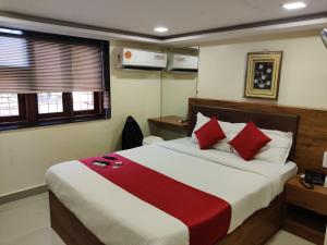 Postel nebo postele na pokoji v ubytování Hotel Happyland