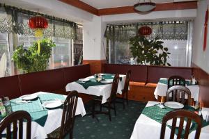 Εστιατόριο ή άλλο μέρος για φαγητό στο Slavyanska Beseda Hotel