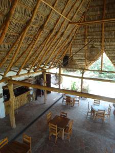 Restoran atau tempat lain untuk makan di Badaboom Hostal & Surf