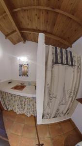 A bed or beds in a room at Molino de Simón