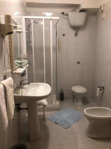 Ένα μπάνιο στο Hotel Centrale