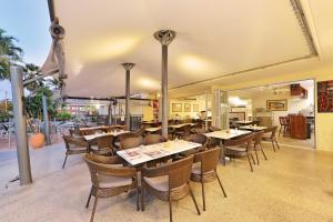 En restaurang eller annat matställe på Cairns Queenslander Hotel & Apartments