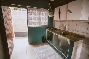 A cozinha ou cozinha compacta de Chale da Mole