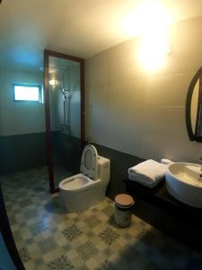 Salle de bains dans l'établissement Chez Hiep Tam Coc Homestay