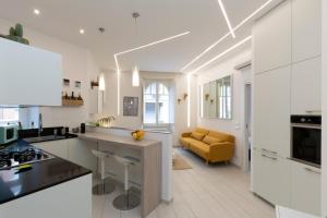 A kitchen or kitchenette at B & Bea Még 23 kép