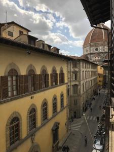 Afbeelding uit fotogalerij van 3 Perle all'Accademia Apartments in Florence