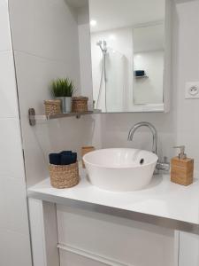 Ένα μπάνιο στο Loft Luxe Liberté