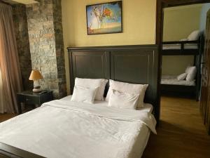 Billede fra billedgalleriet på Luxury Villa Medusa Temple i Kruševo