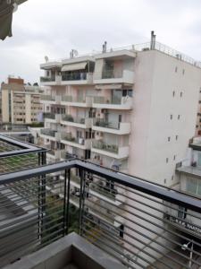 Balcone o terrazza di Kosmos Service Apartment OPEN VIEW 1