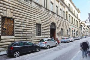 Gallery image of Apt. Perla - Pauline Suites, Palazzo Borghese in Florence