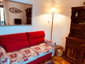 Χώρος καθιστικού στο Walking distance from chairlift and center-60 sq m Wi-Fi Casa Lucia